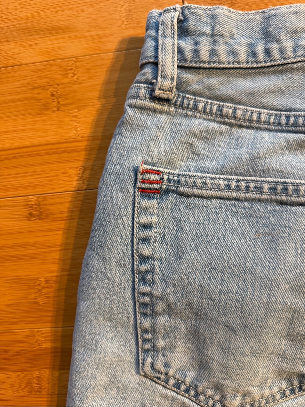 BDG Urban Outfitters High Rise Baggy Jeans Light Wash — Size 27 with 29” Inseam - Picture 10 of 10